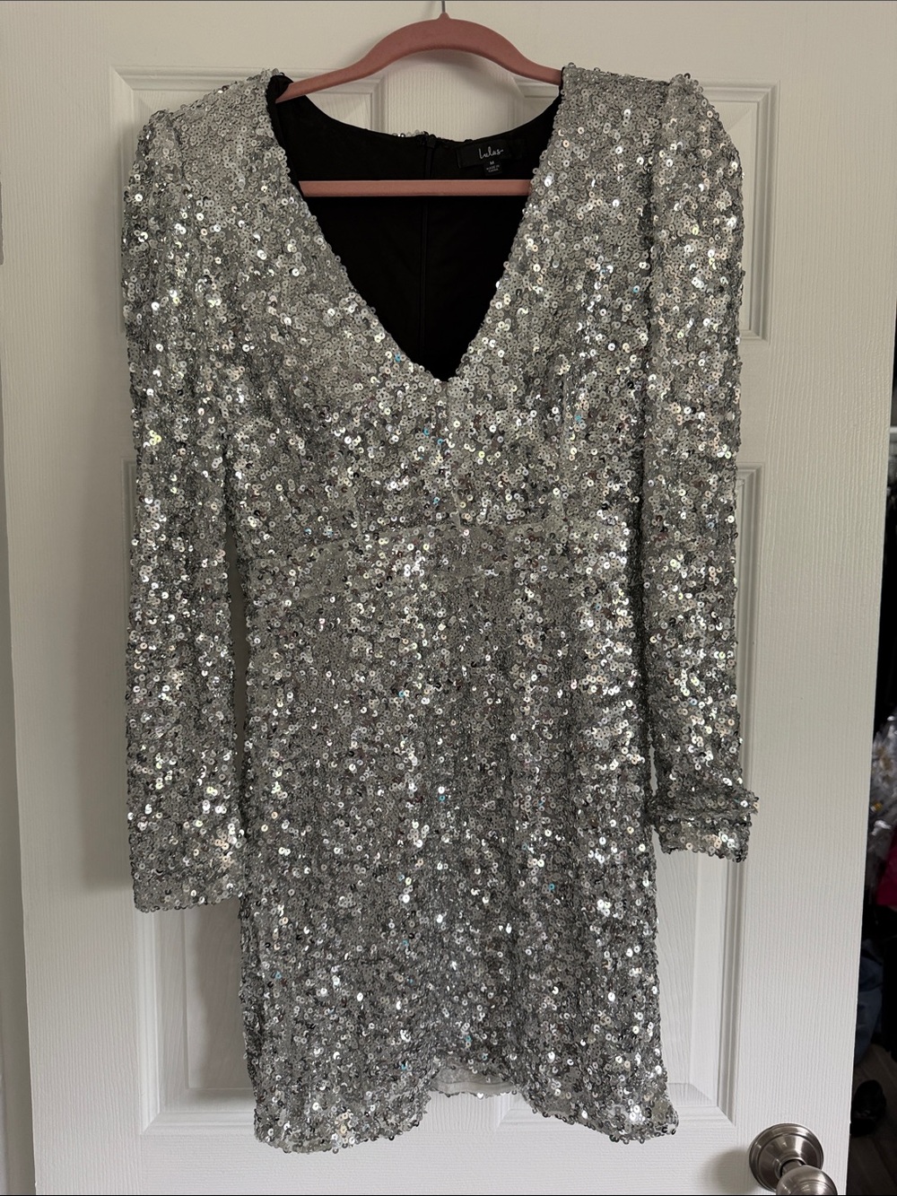 Lulu's Silver Sequin Long Sleeve V-Neck Dress M